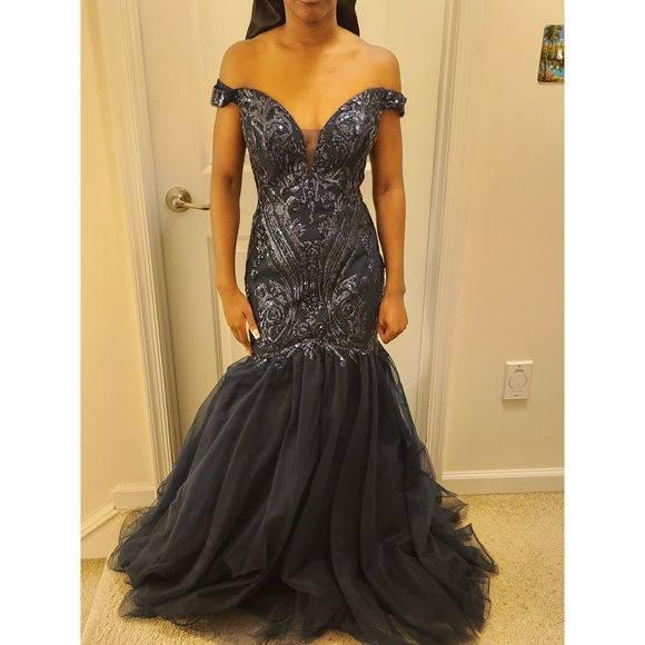 Blue J. Michaels  Size 4 Mermaid dress - Picture 1 of 2